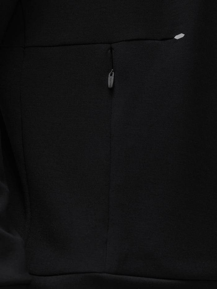 Travel Lifestyle Sweatshirt - Black