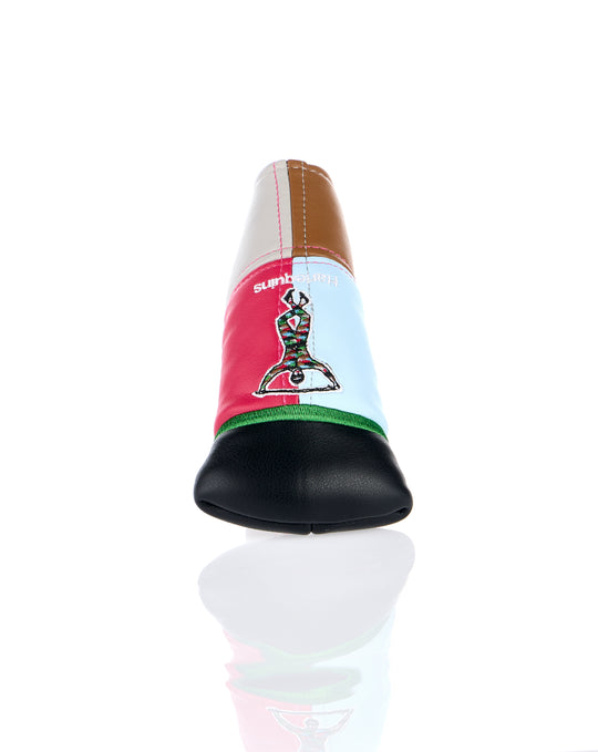 Close up of Harlequins CADDI 2.0 Blade Head Cover showing white and tan color blocks with pink stitching